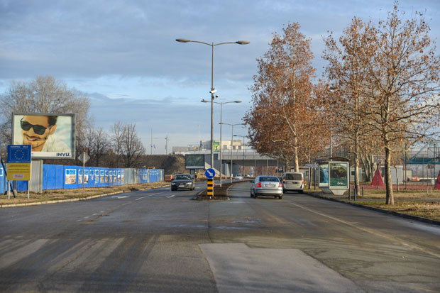 ПОСЛЕ ПУНИХ ПЕТ ГОДИНА: Кренула возила испод Жежеља